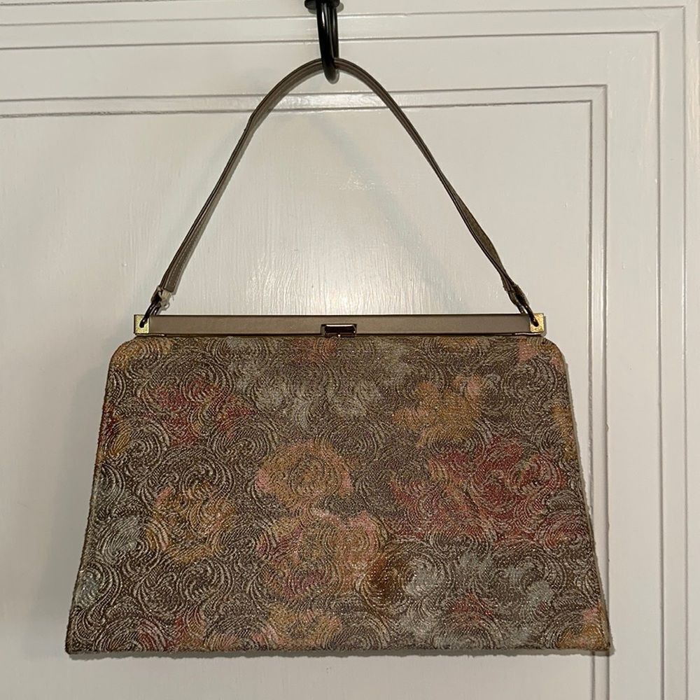 Vintage Johansen taupe, gold, pink‎ & yellow swirl pattern arm bag